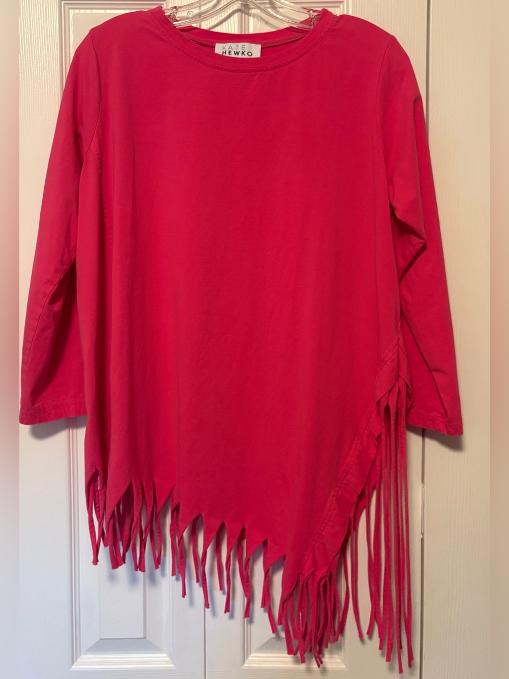 Kate Hewko Asymmetrical Fringe Hem Long Sleeve Top Hot Pink Magenta Size Large